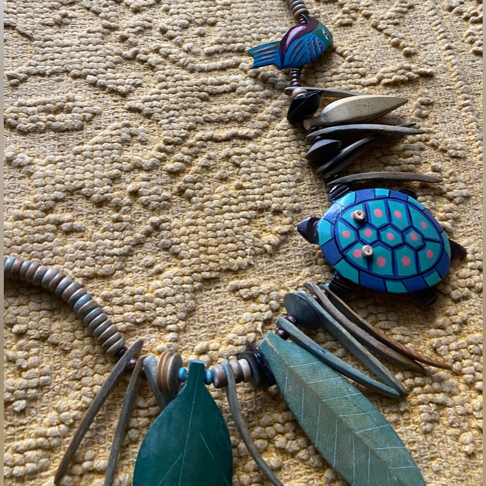 Vintage  Tropical Wooden Necklace